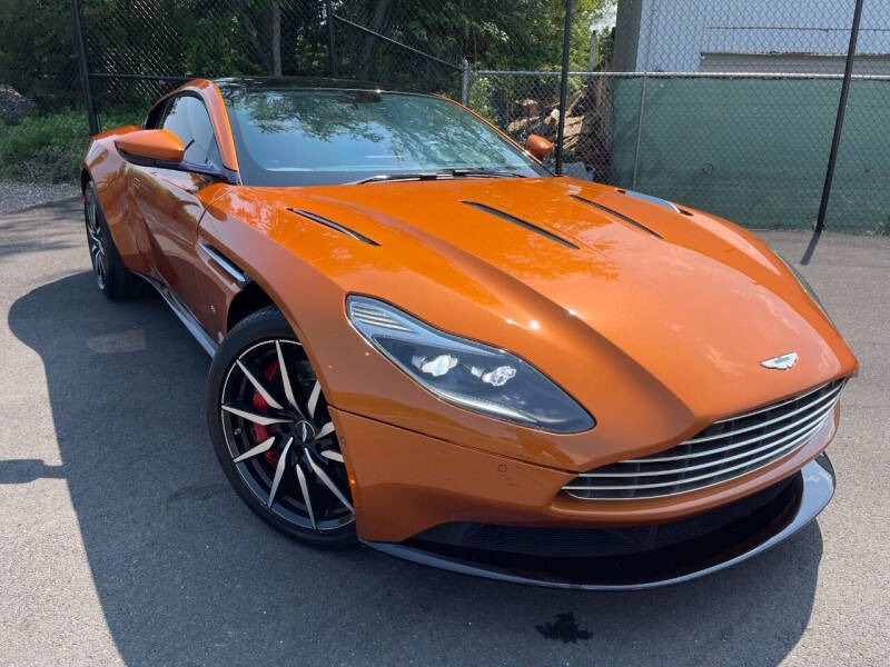 aston martin db11 2017 SCFRMFAV1HGL00241 image aston martin db11 2017 SCFRMFAV1HGL00241 image
